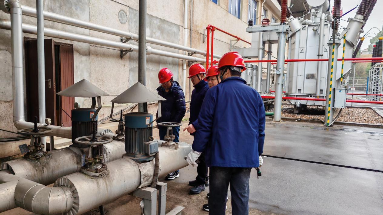 星空(中国)一站式服务平台开展2025年“开工第一课讲安全”活动